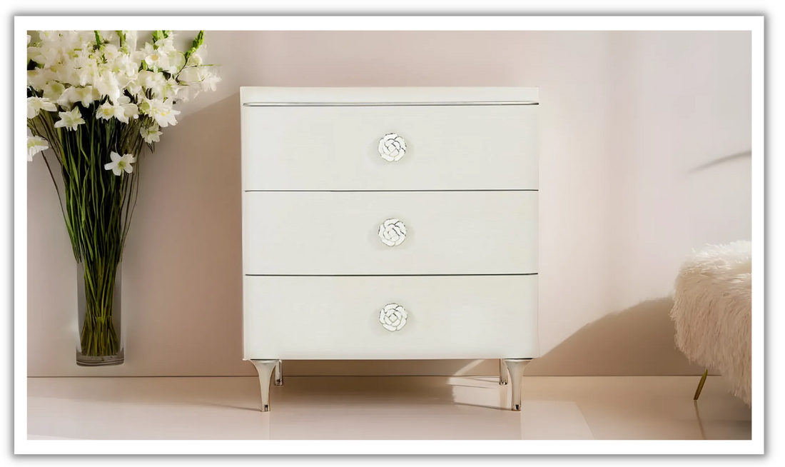 Bernhardt Silhouette 3 Drawers Nightstand In Eggshell