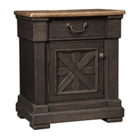 Bolanburg Nightstand